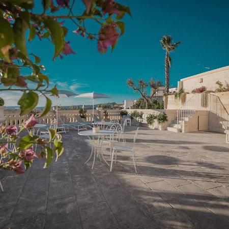 Tufo Bianco Relais Acomodação com café da manhã Massafra Exterior foto