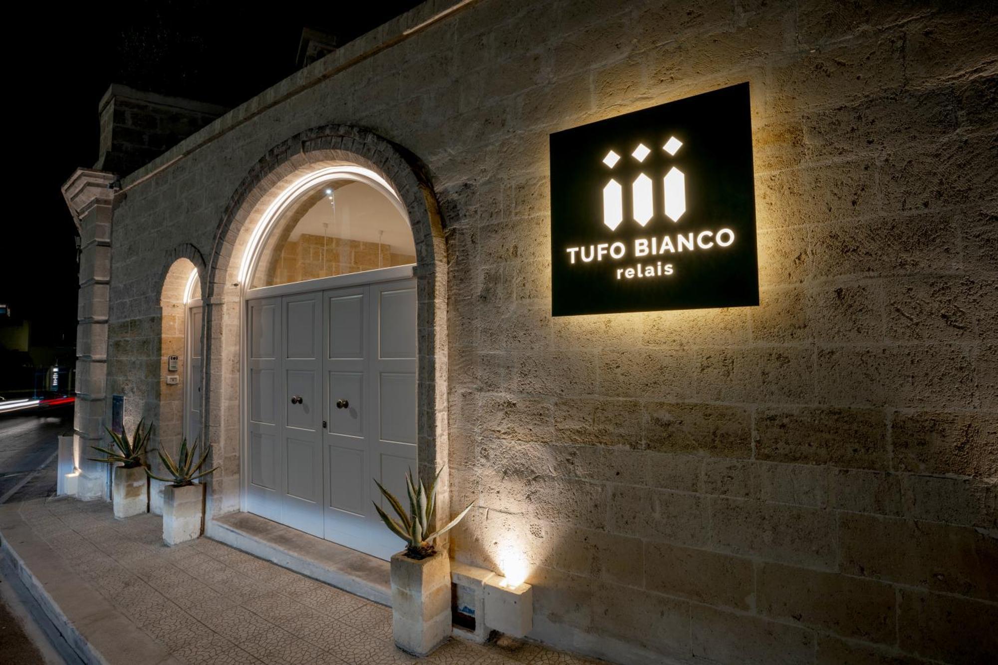 Tufo Bianco Relais Acomodação com café da manhã Massafra Exterior foto