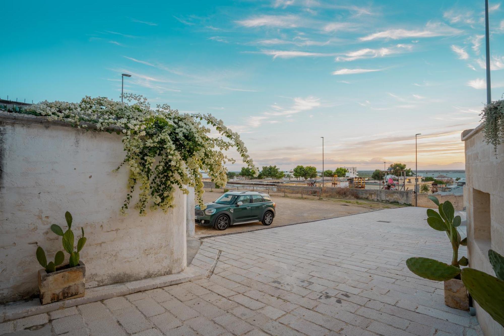 Tufo Bianco Relais Acomodação com café da manhã Massafra Exterior foto